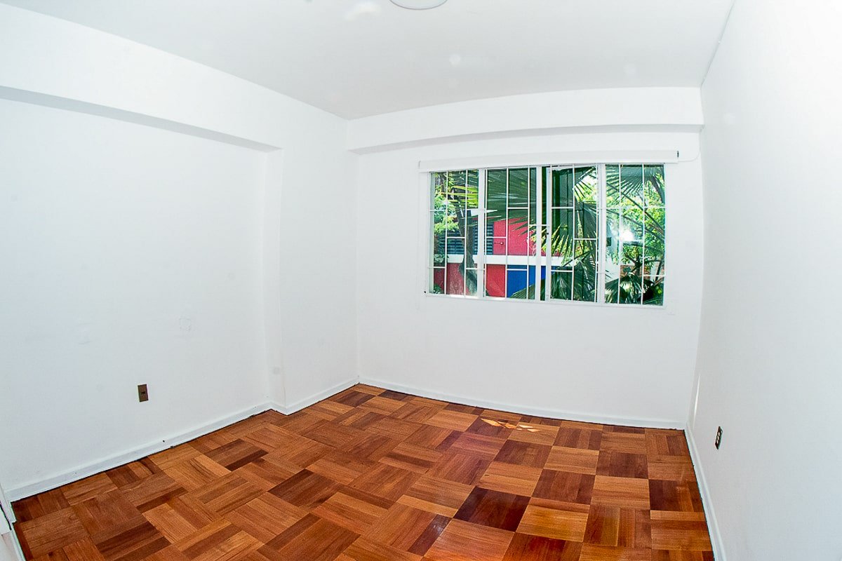 Unicum - Oficina Vacía